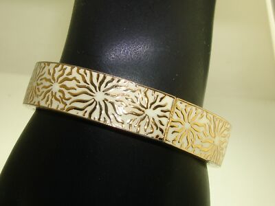ELEGANT VINTAGE ESTATE GOLD TONE WHITE ENAMEL HINGED BRACELET SIGNED CINER!