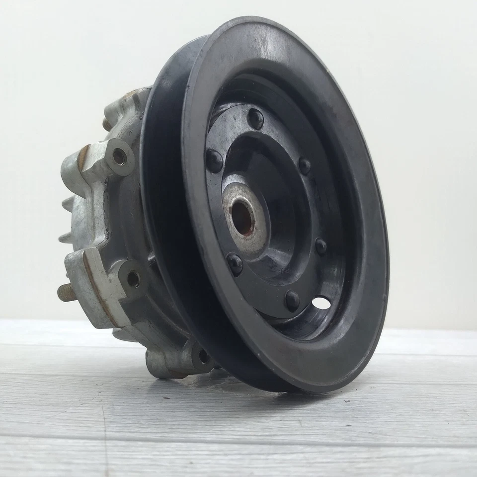 Conjunto de bomba de agua para Toyota Crown MS85 1978 NUEVO EN STOCK genuino Foto 2 de 4