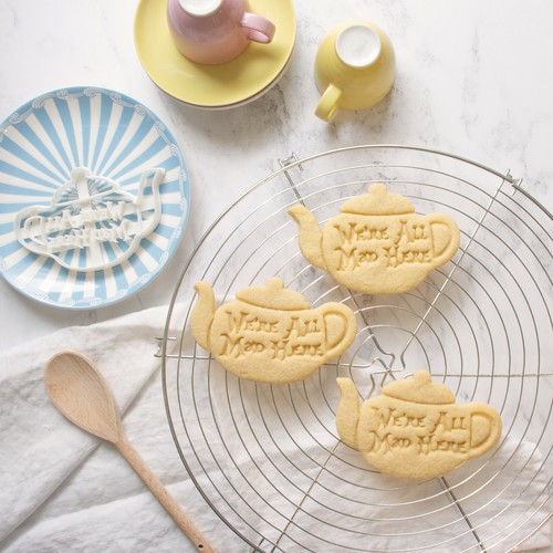 We're All Mad Here Teapot cookie cutter | Alice's Adventures in Wonderland party - Picture 2 of 6