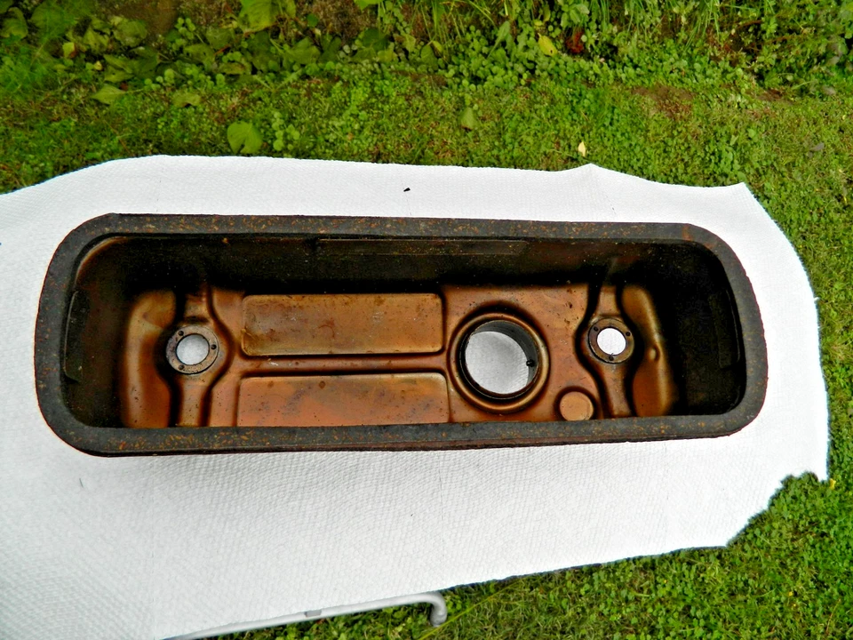 Cubierta de válvula MG MGA MGB OEM ACERO, NEGRO, PN 3772 1962-1967 Foto 4 de 4