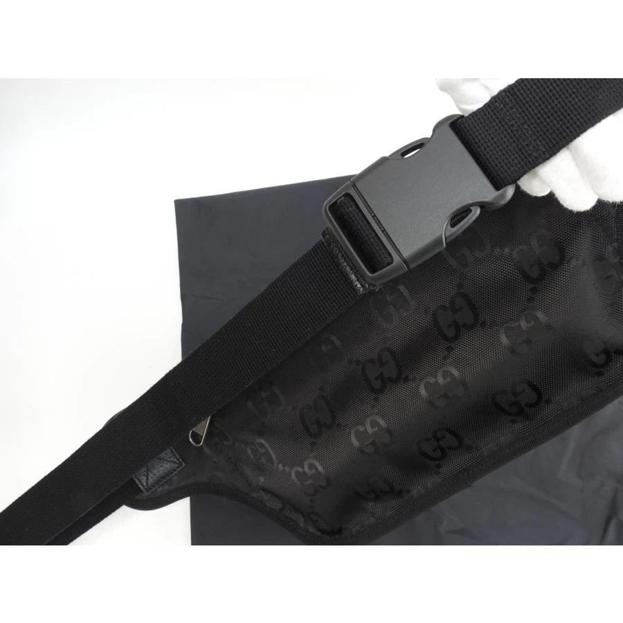 Gucci Sac Bandoulière GG Nylon Cuir Noir Taille Sac Ceinture avec Sac de Rangement