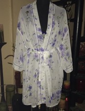 Frederick s of Hollywood Chiffon Purple Chemise Robe Nightgown Peignoir Set