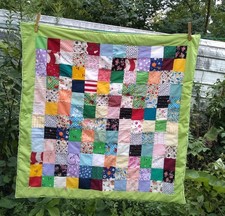 small tied crib quilt 32x33"
