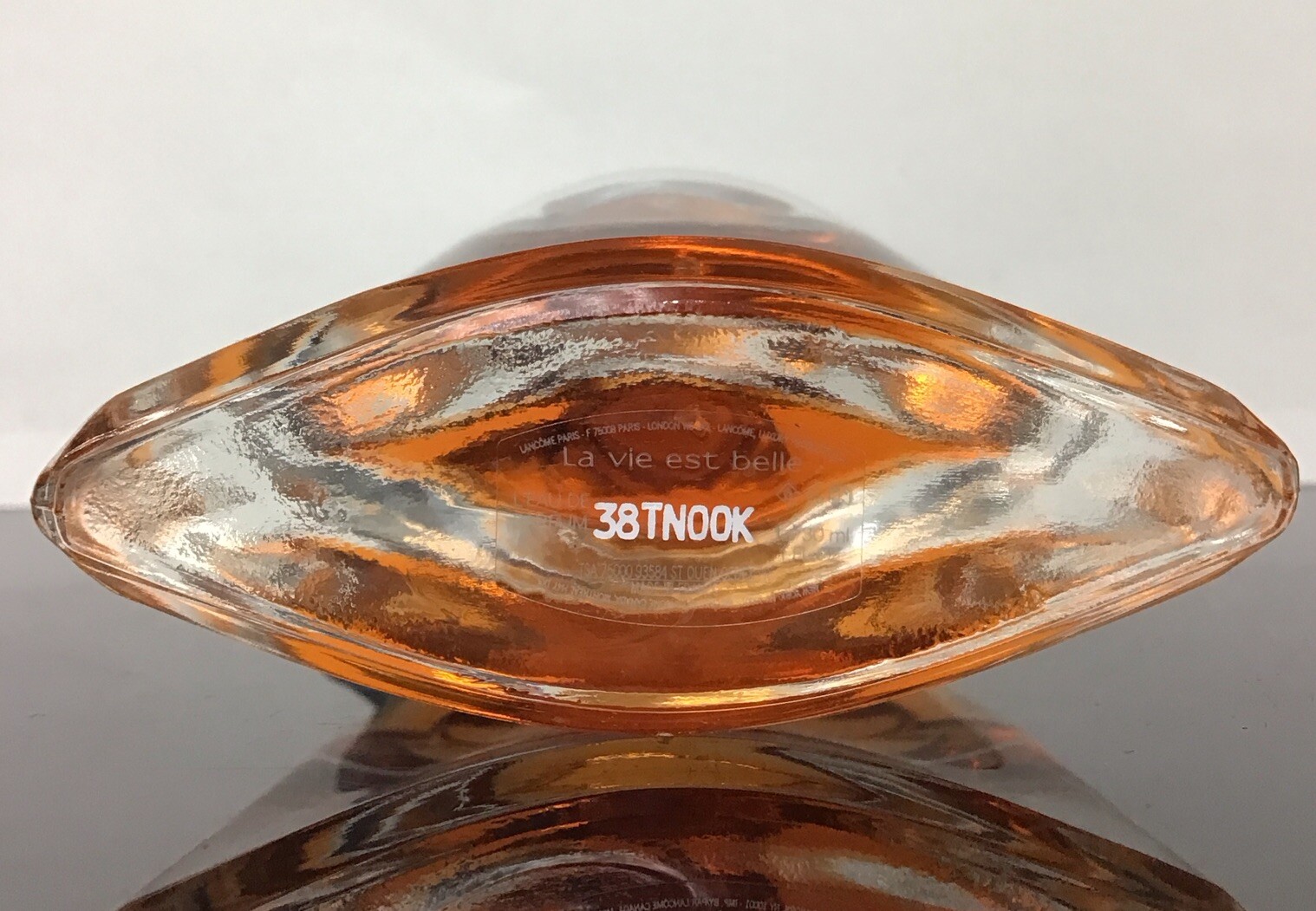 Lancôme La Vie Est Belle L’Eau De Parfum Spray 1.0 Fl Oz, As Pictured.