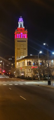 CHIEFS CHAMPIONSHIP PAPER & FLAG COMBO "LIV, LVII & LVIII SUPER BOWL EDITION" - Picture 8 of 16