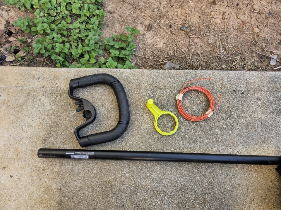 Ryobi RY4CSS 4-Cycle 30cc Attachment Capable Straight Shaft Gas Trimmer - Image 4 of 4