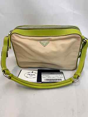 最安値挑戦中★PRADA★Re-Nylon ショルダーバッグ★GREEN グリーン（緑）系 PRADA RE NYLON(プラダ リナイロン