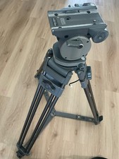 LIBEC T77 TRIPOD w/ Libec H60 II  Head And Case, Head Is Missing Plate