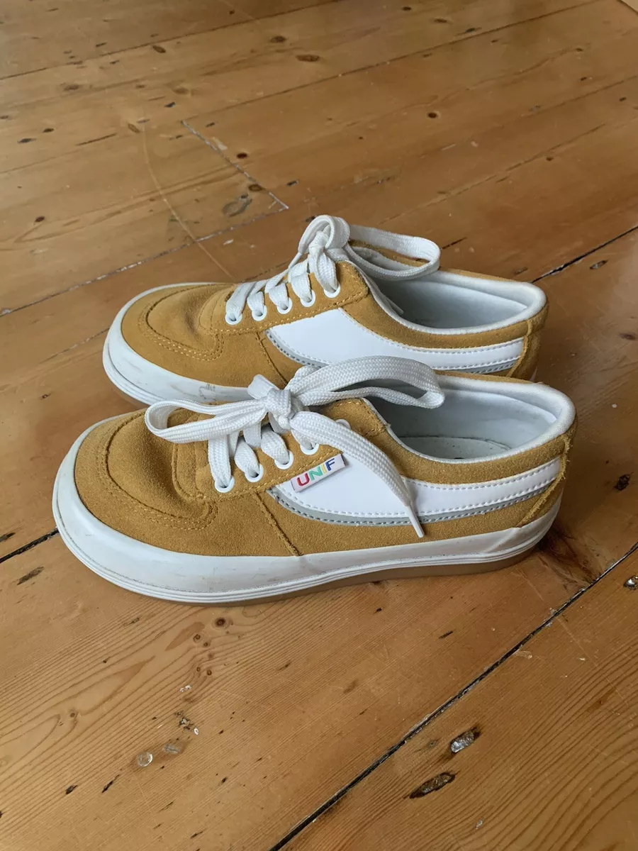 90s hotsell chunky trainers