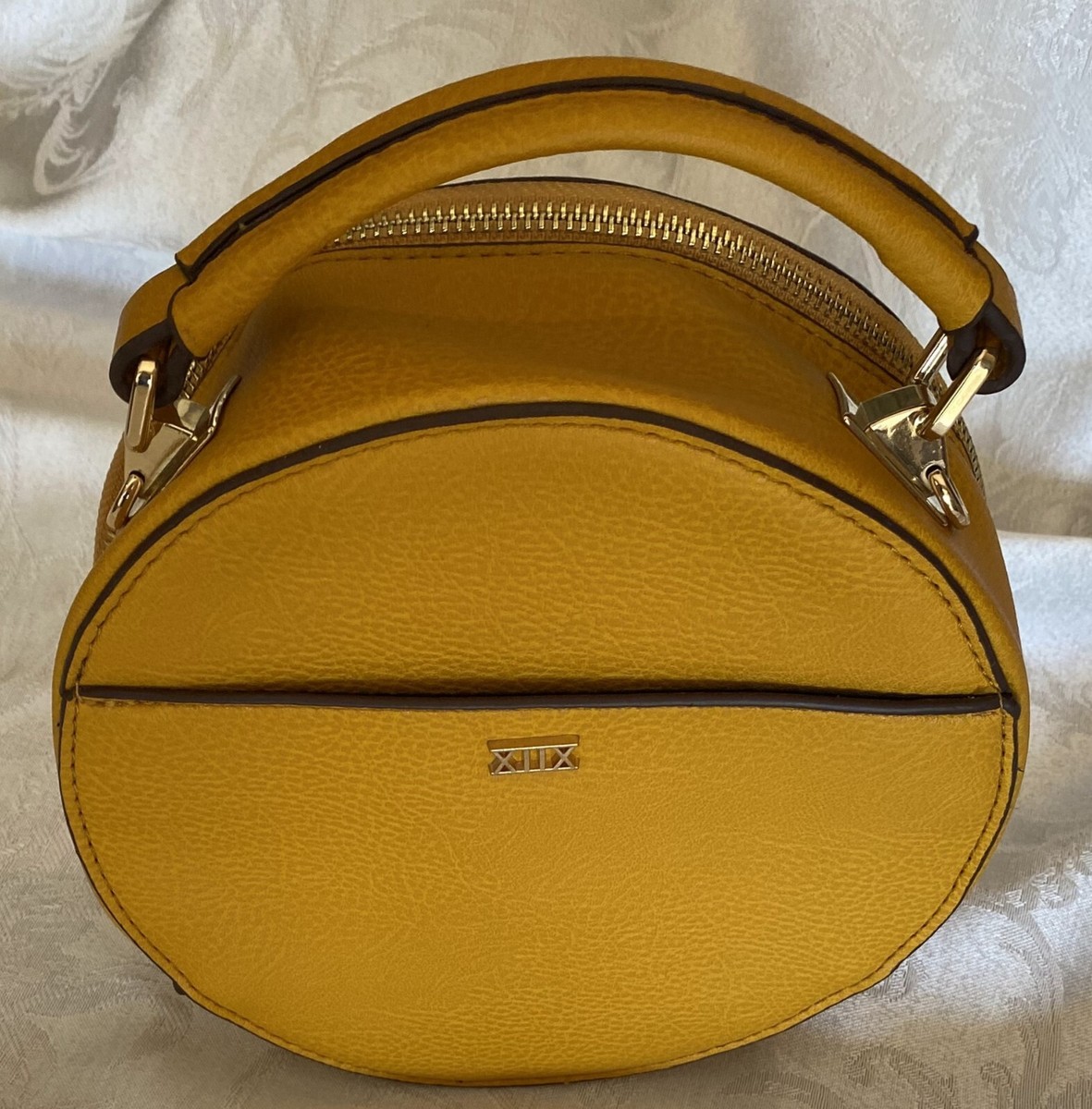 Collection XIIX Red Round Faux Leather Crossbody Shoulder Collection XIIX Red Round Faux Leather Crossbody Shoulder
