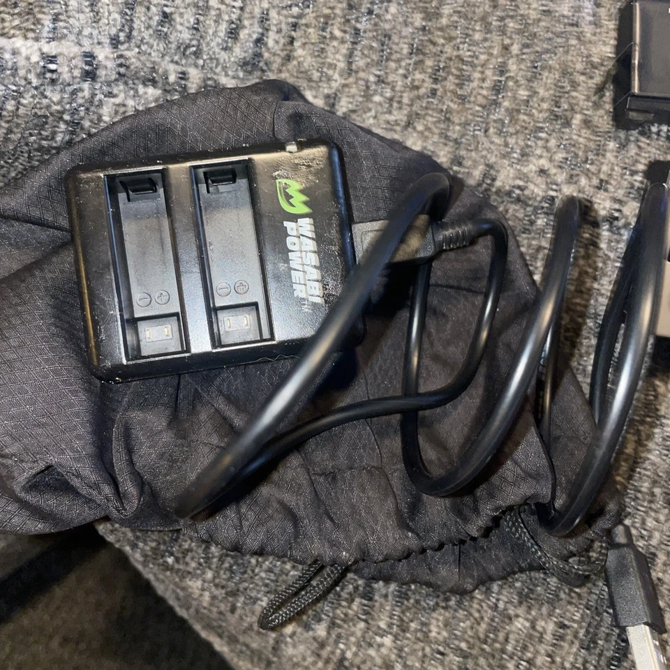 GoPro Hero4 Silver Action Camera Touch LCD + Accessories - Image 2 of 4