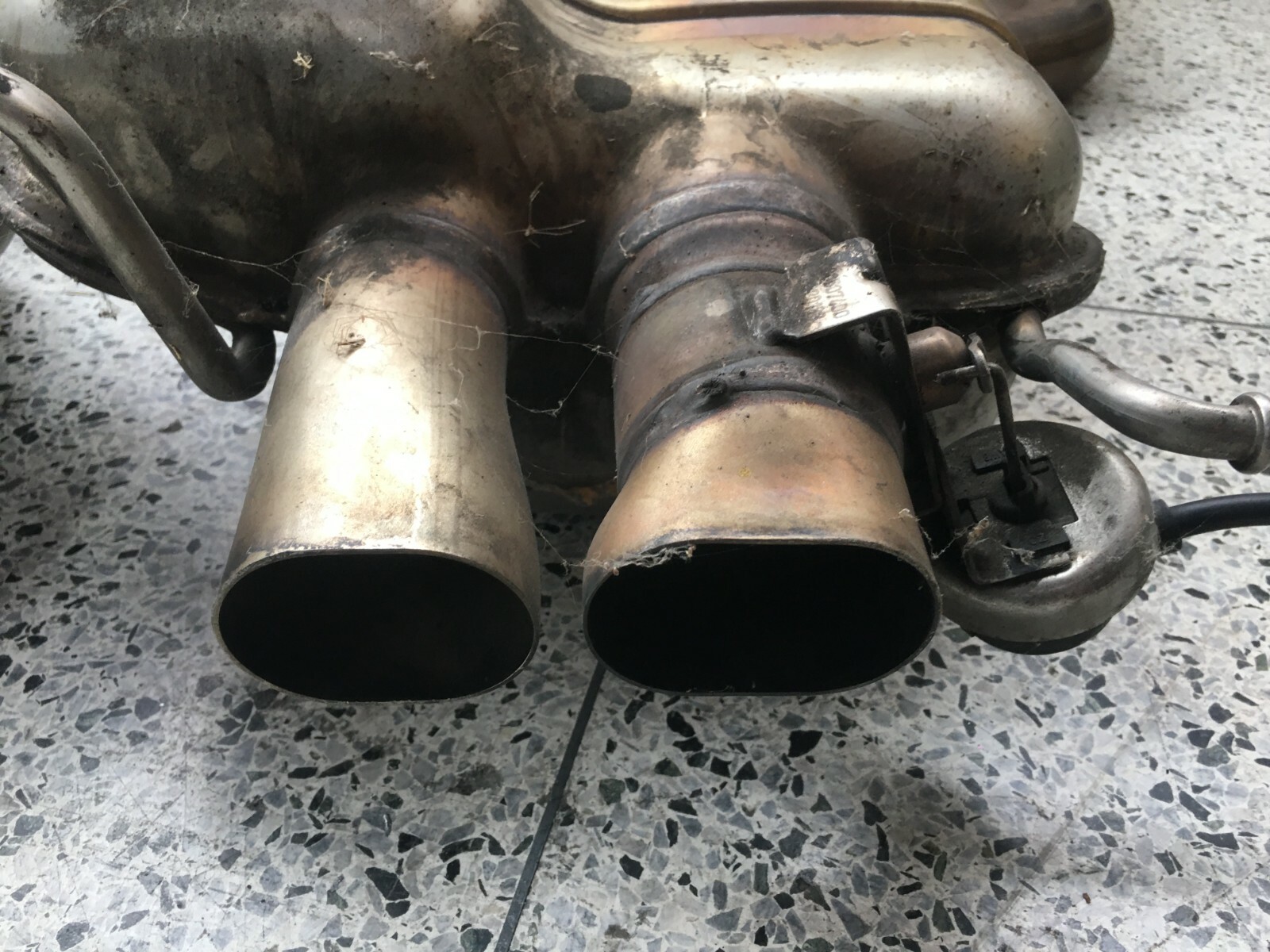 04-10 Bentley Continental GT GTC OEM Factory Mufflers Left & Right 