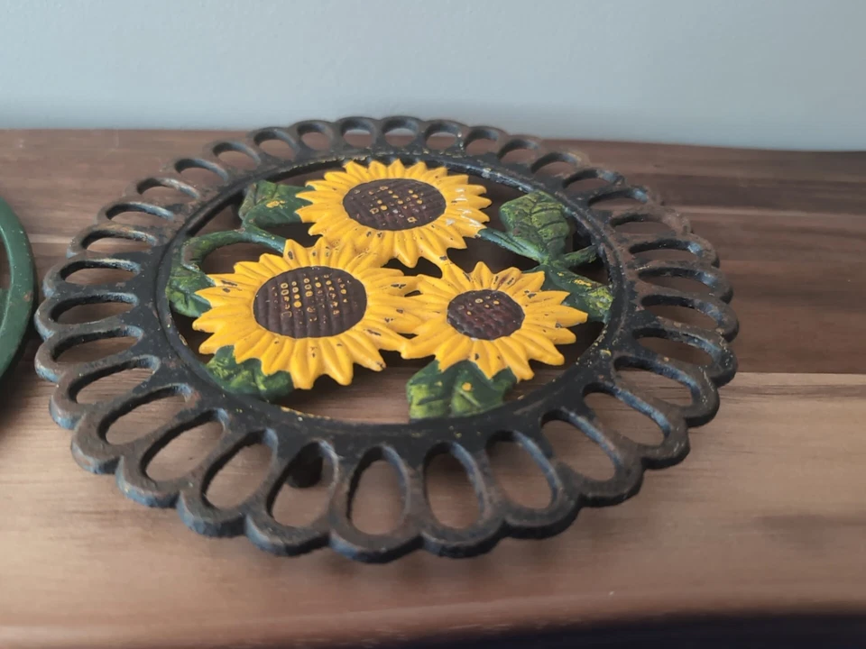 Juego de protector de superficie con soporte para olla térmica de hierro fundido para girasol Foto 3 de 4