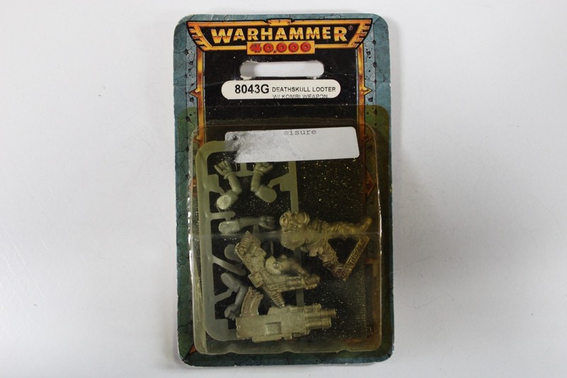 Warhammer 40K Orks Ork OOP Metal Deathskull Looter w/ Kombi Weapon 72926 S