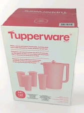 Tupperware Heritage Pink 1 Gallon Pitcher & 4 Tumbler Set With Lids