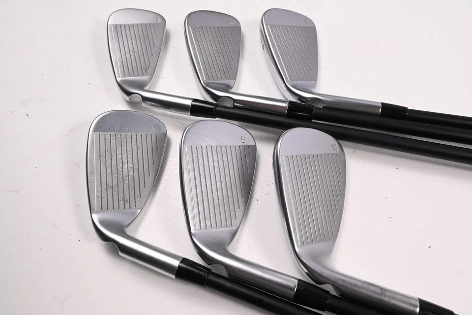 Ping G440 Irons / 5-PW / Black Dot / Senior Flex Ping Alta CB Blue AWT Shafts - Image 3 of 4