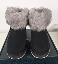 NIB - EMU Australia Womens SHARKY MICRO CRIMP Winter Snow Ankle Boots Sz 9