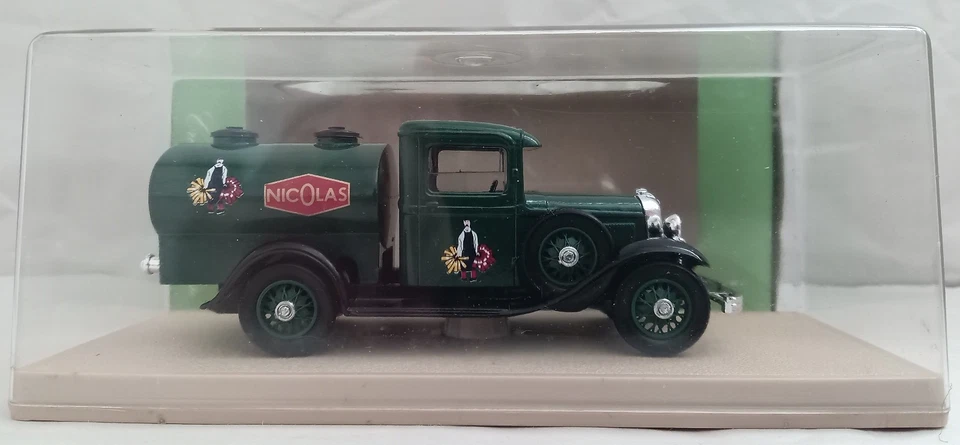 Ford V8 1934 Citerne A Lait Milkmaid Eligor 1088 modelo en perfecto estado Foto 2 de 4