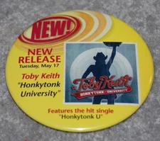TOBY KEITH HONKYTONK UNIVERSITY METAL PINBACK BUTTON