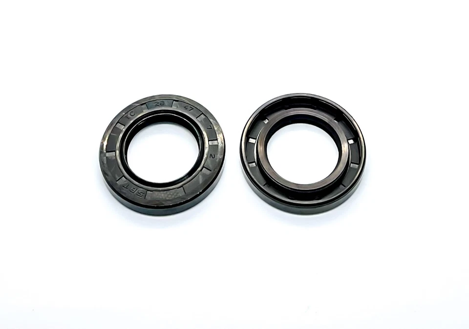 SELO 28x47x7 Nitrile Shaft Oil Seal with Garter Spring . R23 Double Lip . 28mm Shaft