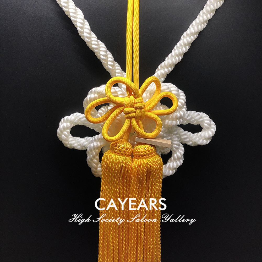 JDM Junction Produce New Model White Kintsuna Yellow Kiku Knot Car