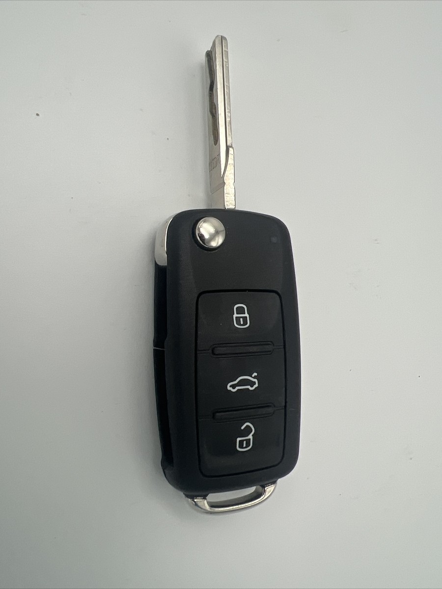 New OEM Volkswagen Keyless Remote Fob 4B w/sticker Uncut OEM 