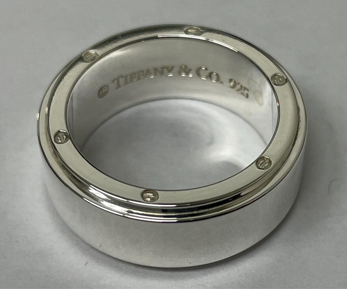 Tiffany & Co Metropolis Ring Screw Band Mens Unisex in Tiffany & Co Metropolis Ring Screw Band Mens Unisex in