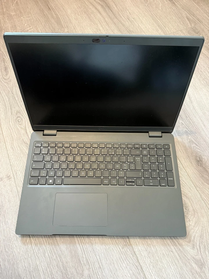 Dell Latitude 3540 · i5-1335U · 16GB · 512GB, photo 1 sur 5