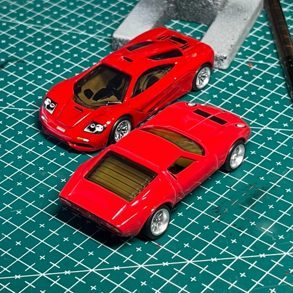 Hot Wheels Lamborghini Miura and McLaren P1 Red Classics Custom Made 1:64 - Image 3 of 4