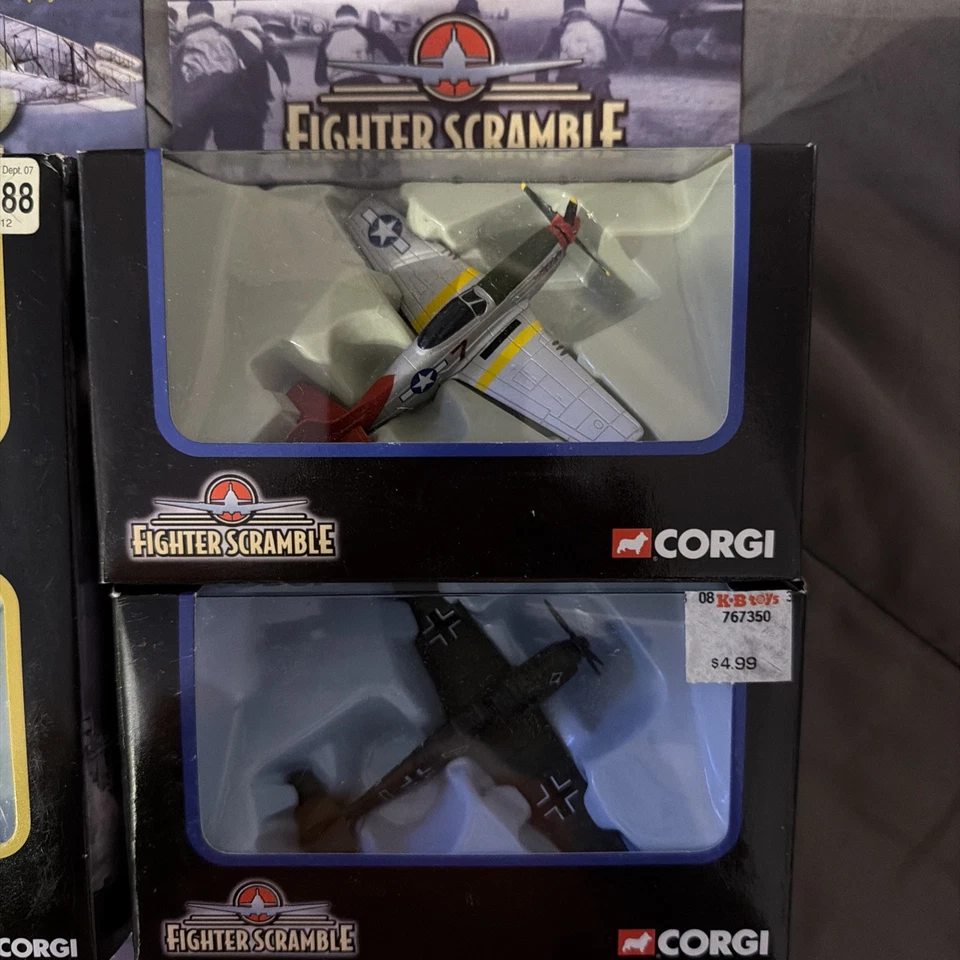 Corgi Fighter Scramble Diecast Plane With Display Stand Lot Of 8 Planes New - Image 3 of 4