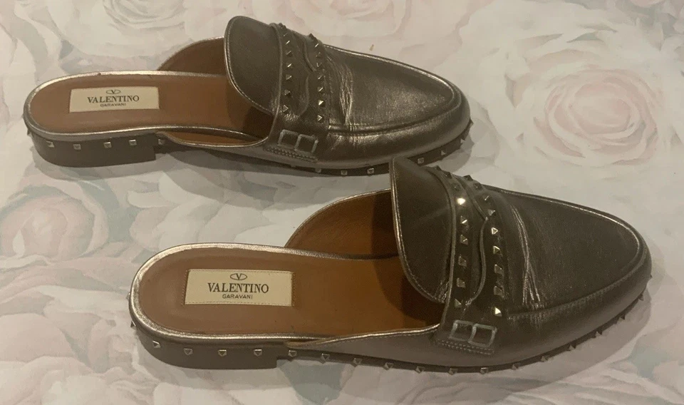 VALENTINO GARAVANI Mules Rockstud Soul Gold Leather Slides Flats Shoes size 39 - Image 2 of 4