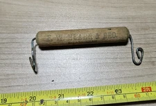 Vintage E. W. Hearn & Bro Butter Egg Cheese New York Advertising Package Carrier