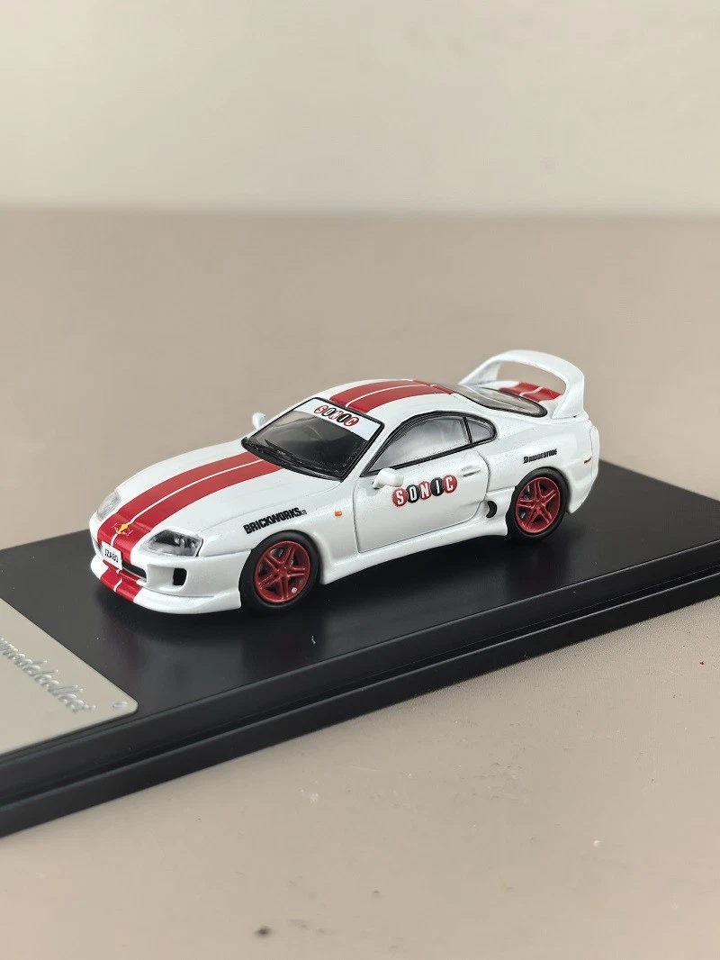 KUSTOMCITY Contemporary Manufacture Diecast Cars, Trucks & Vans