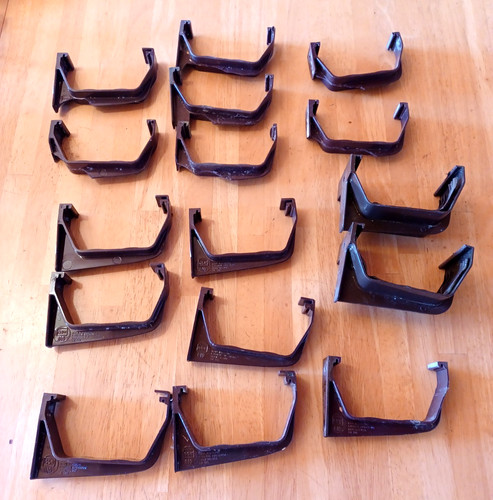 Lot Amerimax  T1419 4”  Gutter Hook  Clip Connector Brown Vinyl Please Read