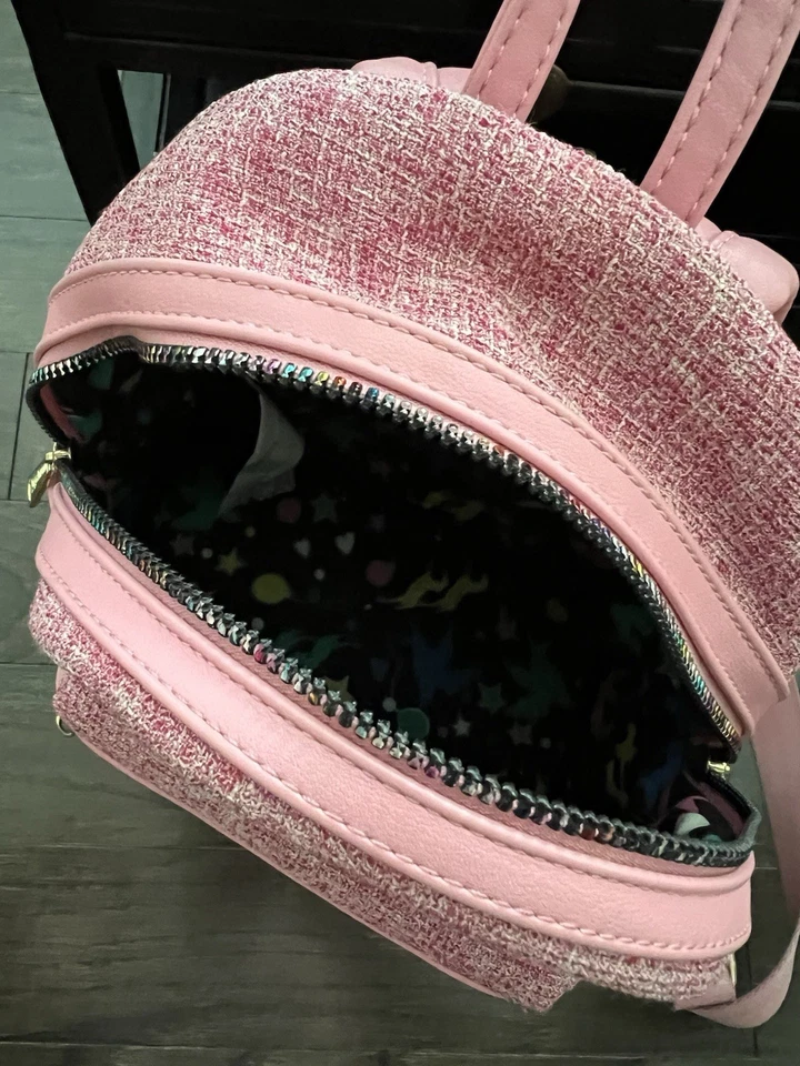 Mini Mochila Loungefly Luna Lovegood Harry Potter Excepcionalmente Ordinaria Rosa Foto 3 de 4