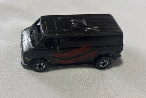 Hot Wheels 1974 Vintage Blackwall A*Team Super Van with Red Stripe