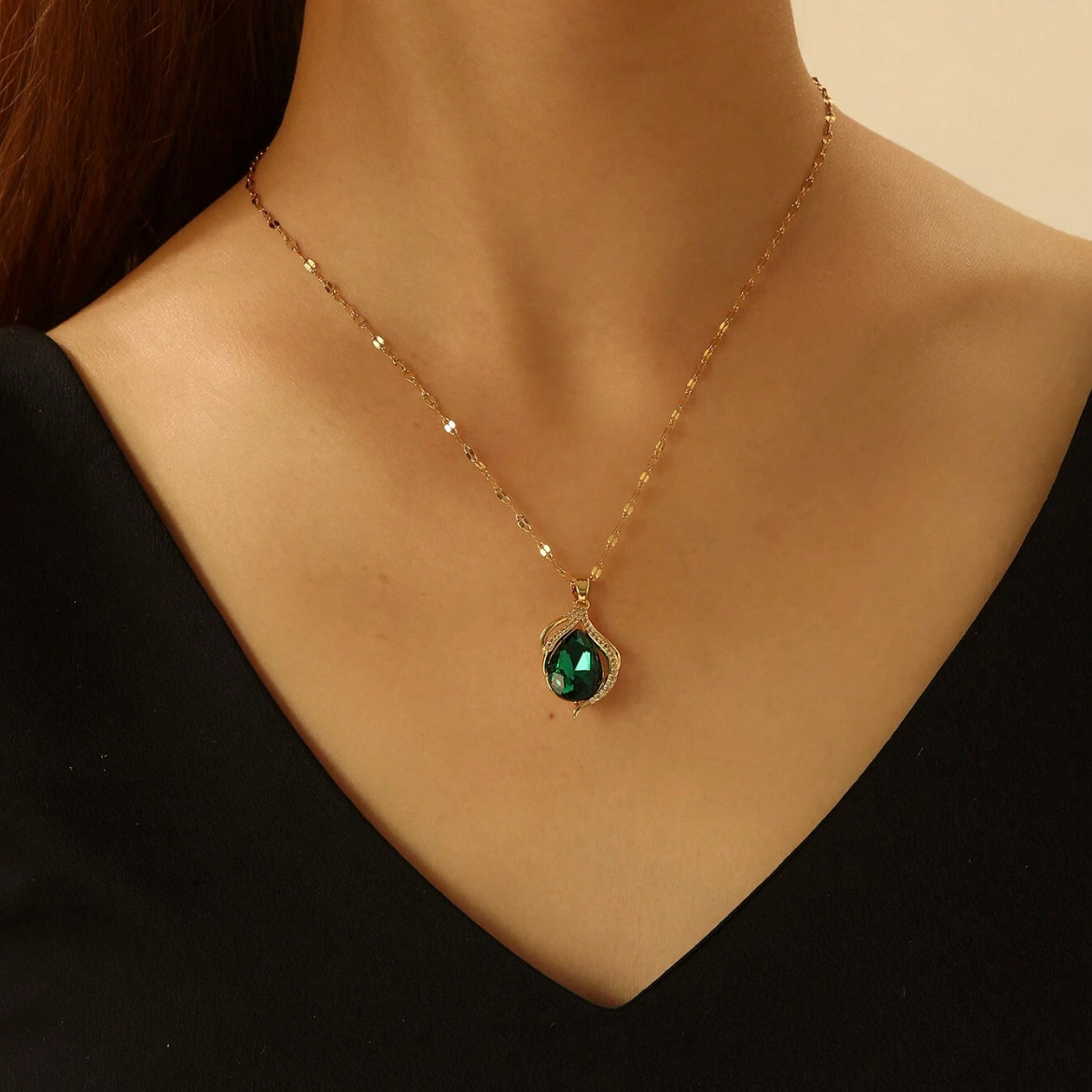 Womens Necklace Green Drop Pendant 18K Gold Plated Stainless Steel Chain Jewelry