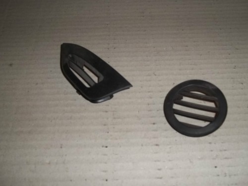 VW Golf 3  - 2x Original Luftauslass Armaturenbrett 1H1819705 + 1H1819706