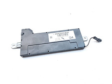 Original Mercedes-Benz C Class W203 Antenna Amplifier A2038207989