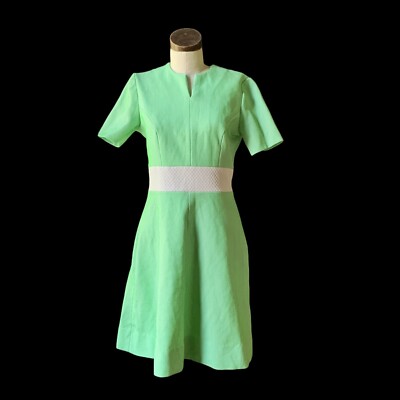 Vintage 60s MOD Lime Green Ribbed Polyester A Line Dress S/M CUTE!