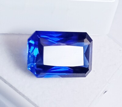 Blue Sapphire 8-9Ct Gemstone Certified Flawless Emerald Cut Natural JP079