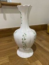 royal tara fine bone china Irish Shamrock Vase