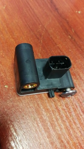 BMW 3ER E90 E91 AIRBAG AUFPRALL CRASH SENSOR 6911003