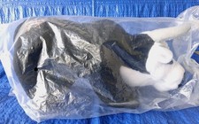 2004 Breyer PBR Pose-A-Bull 14x7½ Black & Wh...
