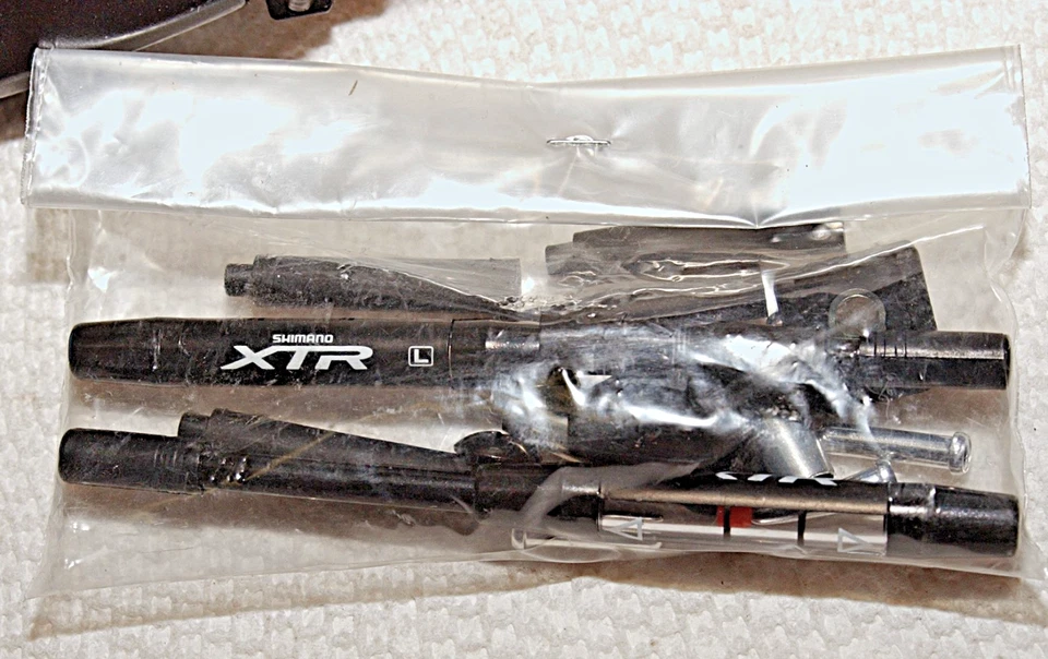 NUEVO Juego de palancas de cambio integradas Shimano XTR ST-M961 9 velocidades en caja y manual Foto 2 de 4