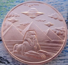 1 oz. UFO's over the PYRAMIDS #1 Alien Series .999 fine copper round