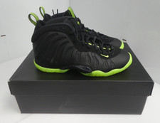Nike Little Posite One  GS  Shoes HF0977 001 Kid's Size 5Y DAMAGED BOX