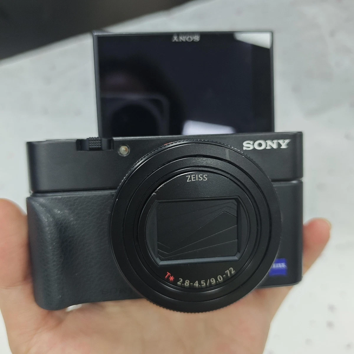 Sony Cyber-shot DSC-RX100 VI Digital Cameras for Sale | Shop New