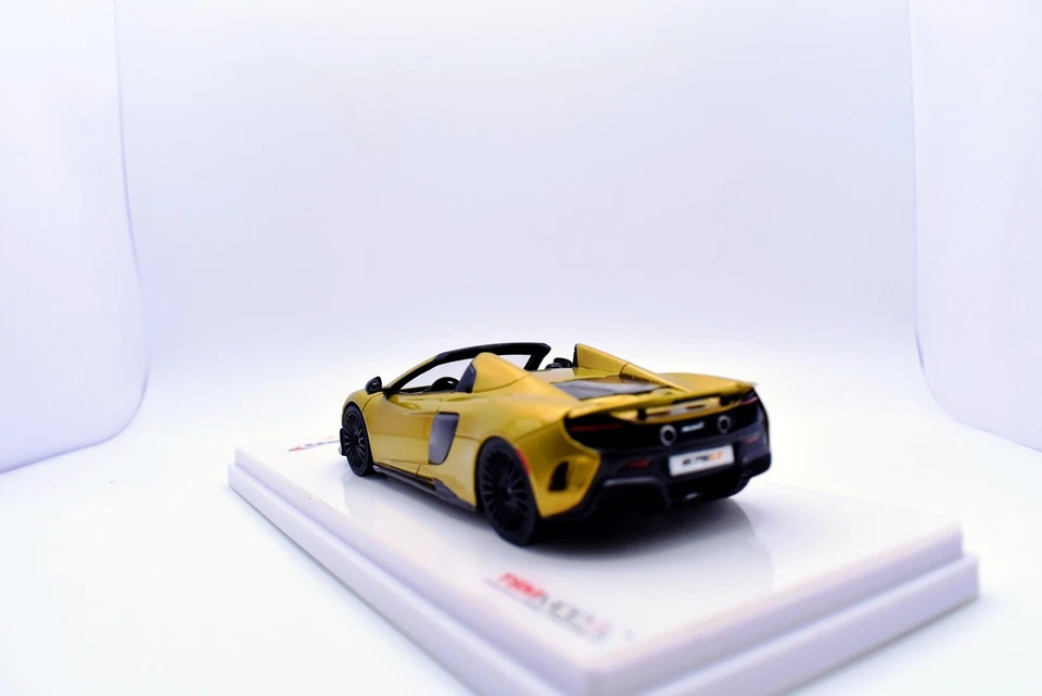 Modellino auto scala 1:43 Mclaren 675 LT TSM modellismo statico collezione oro - Immagine 4 di 4
