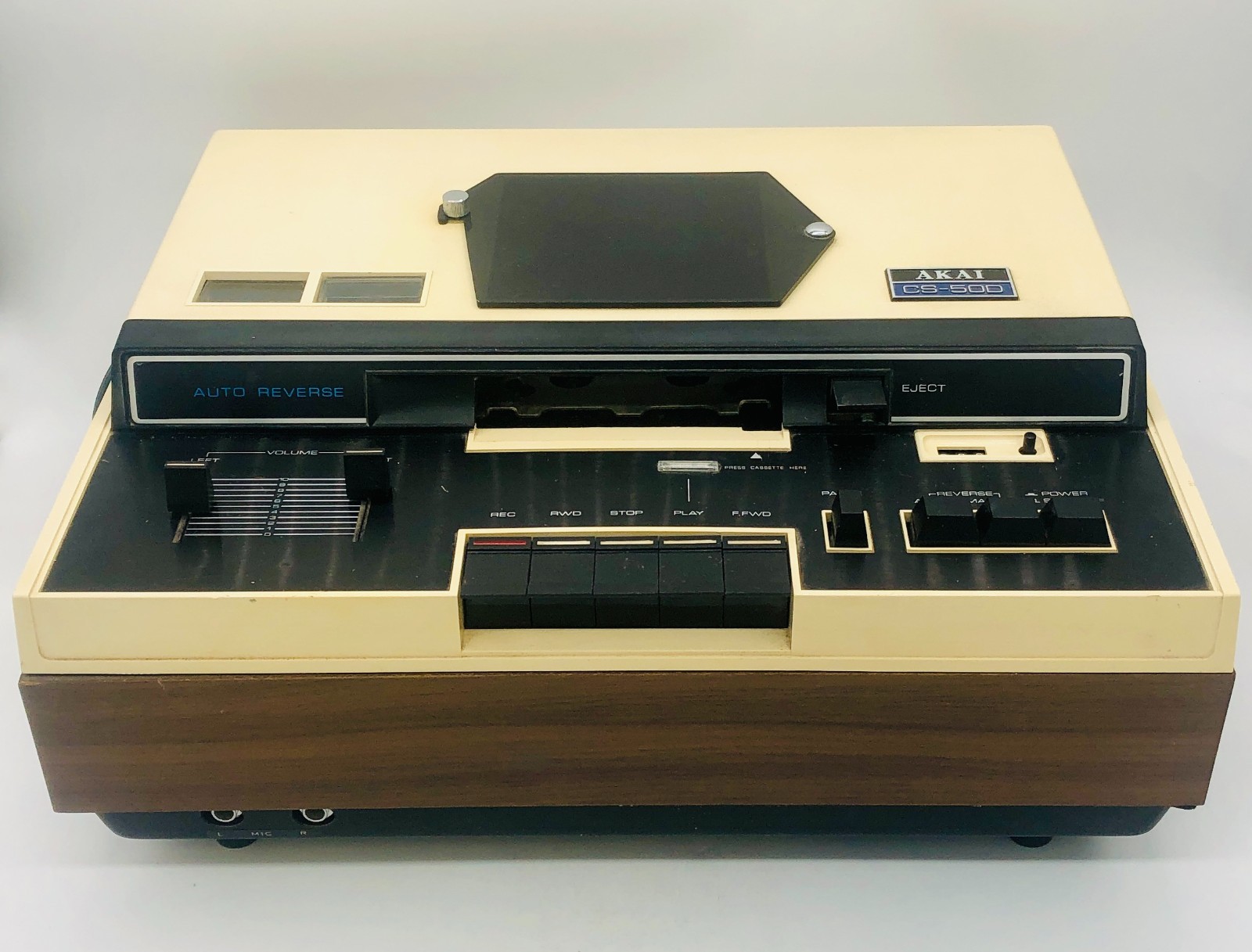 Vintage AKAI CS-50D Invert Auto-Reverse Tape Flip Cassette D